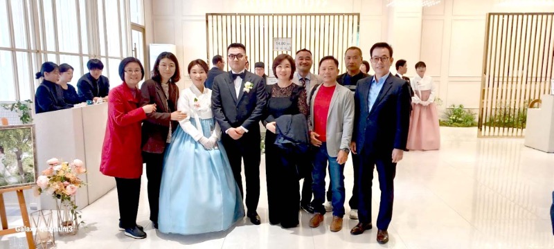 25-05-04_최성준형제결혼식 복사.jpg