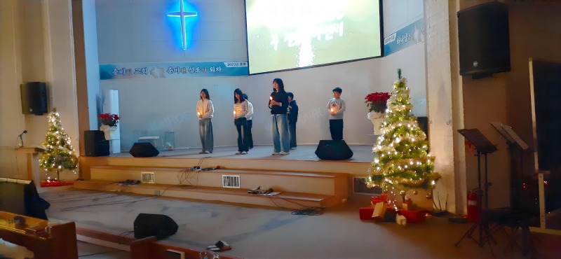 25-12-25성탄행사 (34).jpg